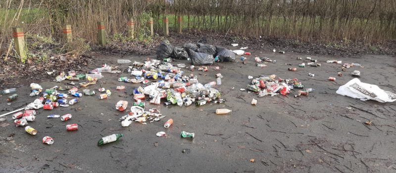 La politique du gouvernement flamand ne fonctionne pas : les déchets sauvages sont en forte augmentation